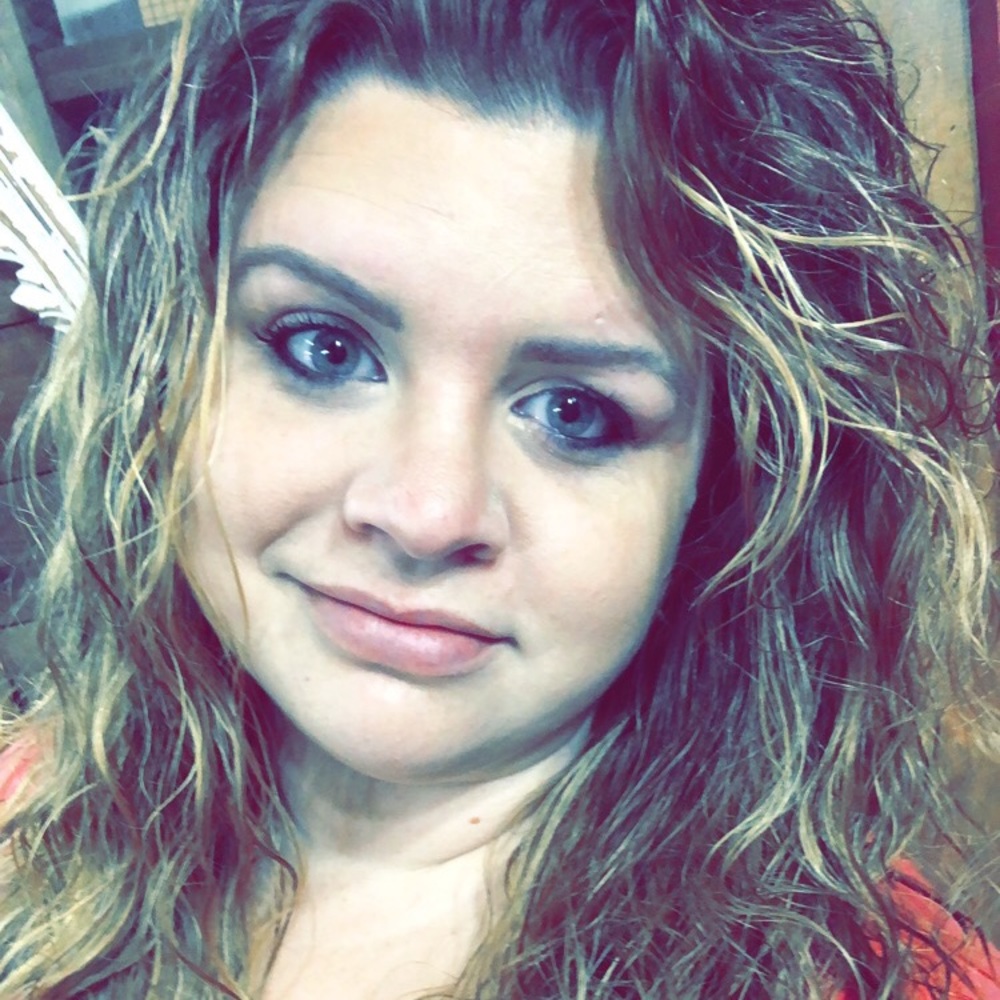 Meet your Posher, Savannah